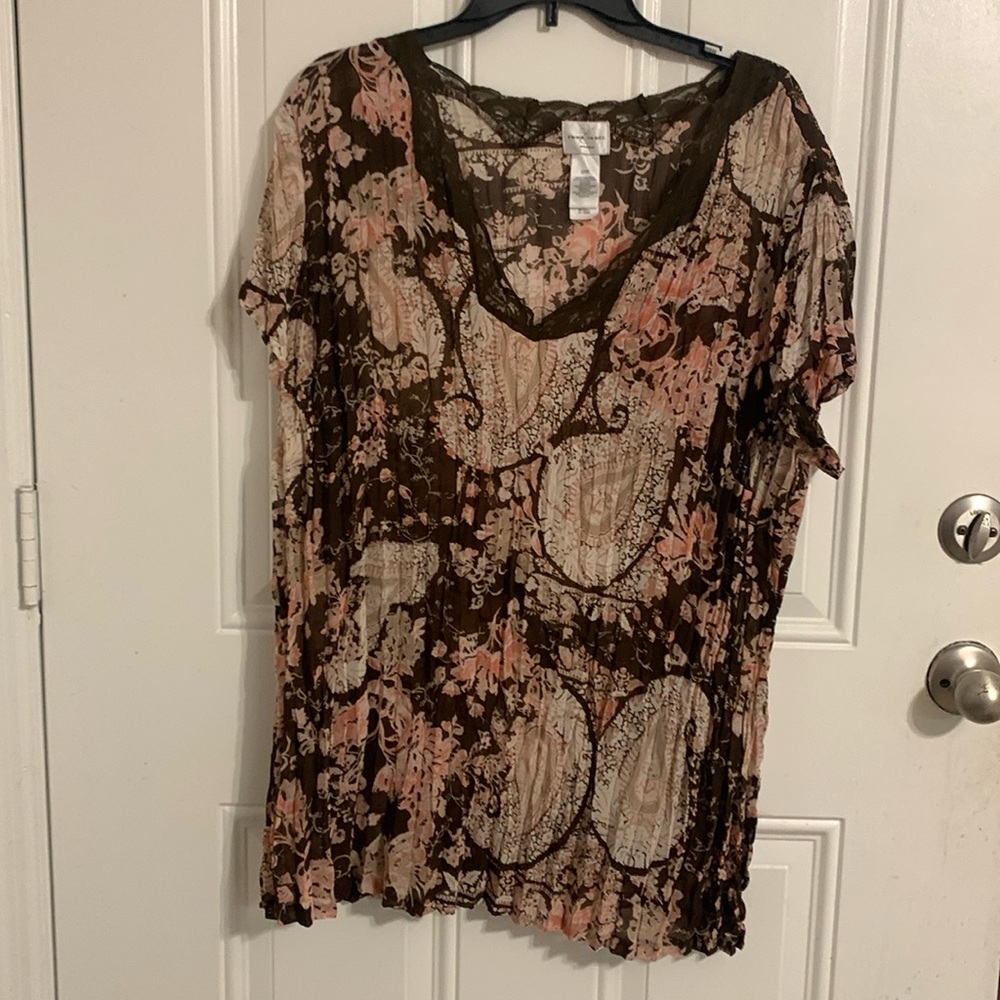 Plus size blouse